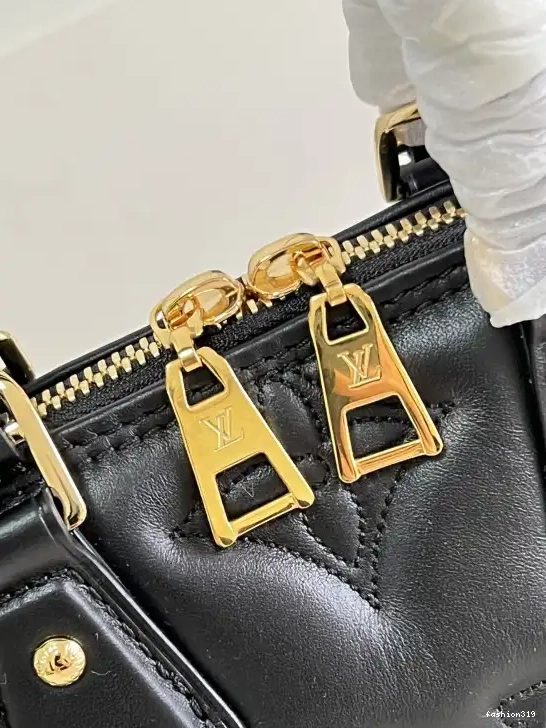 VUITTON BB LOUIS ALMA 0505